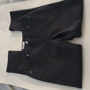 Like new Eric shiny stretch patterned w/ squares skinny jeans size 4